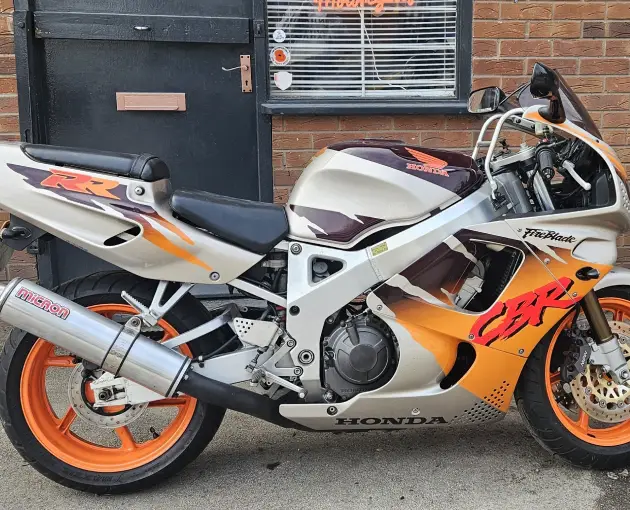 1994 HONDA FIREBLADE (CBR900RR) URBAN TIGER – FOXEYE